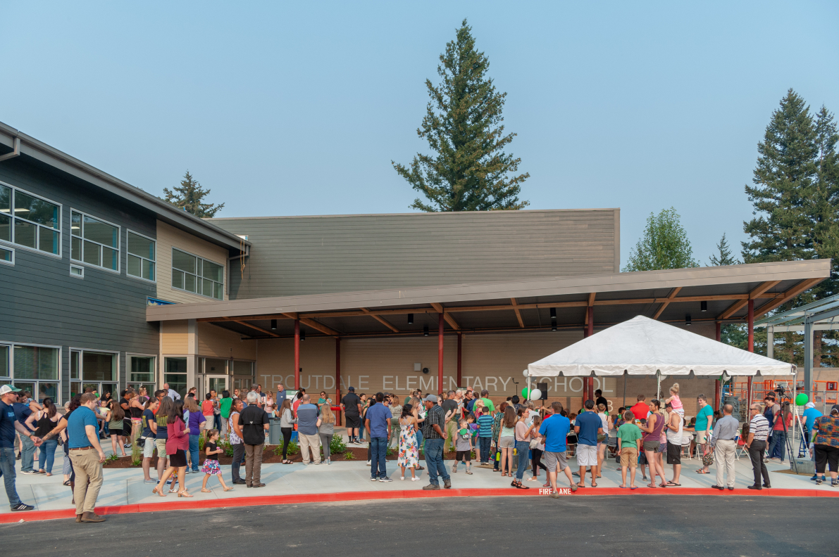 troutdale elementary